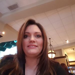 Profile Picture of Tonia Hull (@tonia_hull) on Twitter