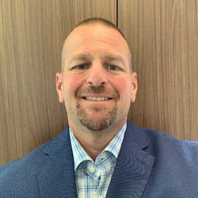 Profile Picture of John Crum (@jcrum79) on Twitter