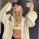 Profile Picture of Lainey Edward (@lainey.edward028) on Facebook