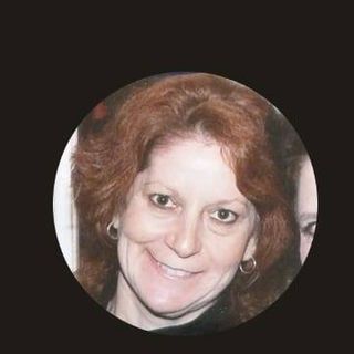 Profile Picture of Aileen Walsh (@aileen.walsh) on Instagram