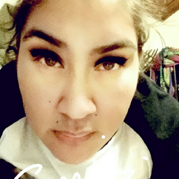 Profile Picture of Sonia Peraza (@koolsmp28) on Poshmark