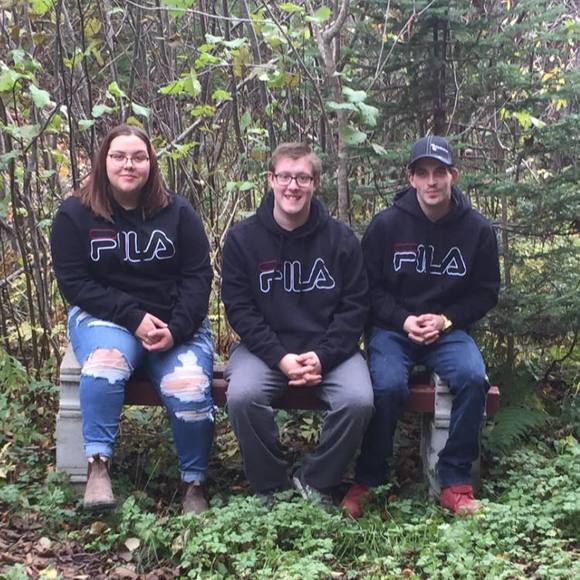 Profile Picture of Colleen Anstey (@colleenanstey17) on Poshmark