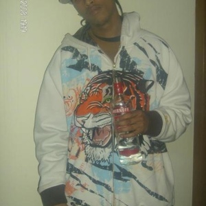 Profile Picture of Albert Woolford (@yello19) on Myspace