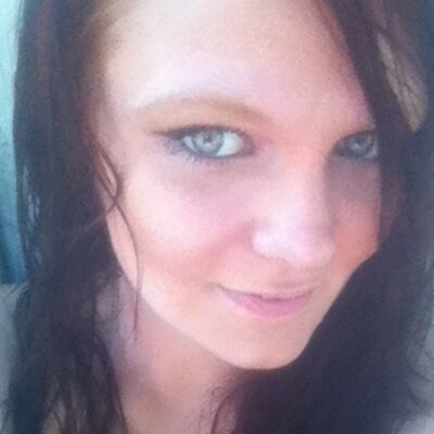 Profile Picture of Cassie Hodge (@misscassie8892) on Twitter