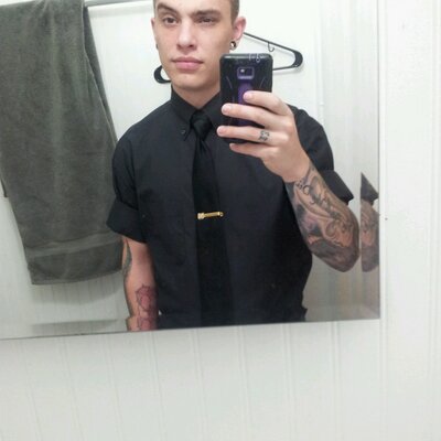 Profile Picture of B. William Brooks (@PirateDeadpool) on Twitter