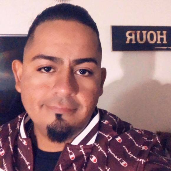 Profile Picture of Eduardo Alvarez (@edgaralvarez436) on Poshmark