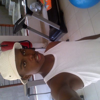 Profile Picture of Xolani Jonas (@Gee_43353) on Twitter