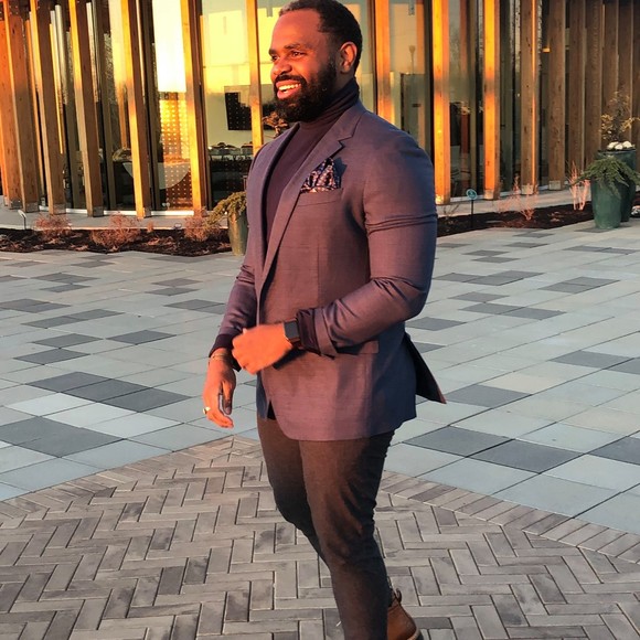 Profile Picture of Jesse Dunbar (@jesse_dunbar) on Poshmark