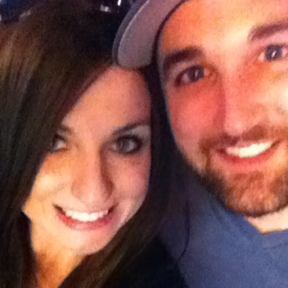 Profile Picture of Stephanie Debano (@srdebano) on Poshmark