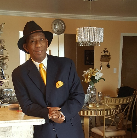 Profile Picture of Richard Tyree (@richardtyree56) on Poshmark