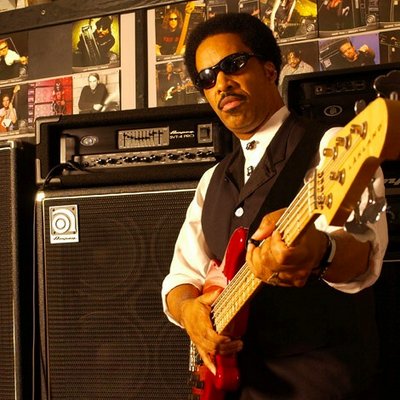 Profile Picture of Jon E. Gee (@jonegee3) on Twitter