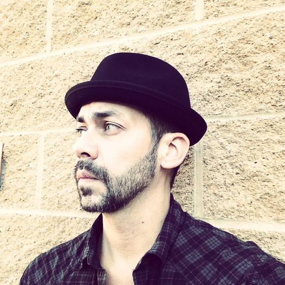 Profile Picture of Al Silva (@luckyguy77) on Poshmark