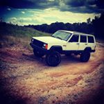 Profile Picture of Nathan,Bradley, Kohl. (@long_xj_4x4) on Instagram