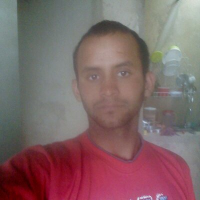 Profile Picture of Hector Fabian Alzateon Twitter