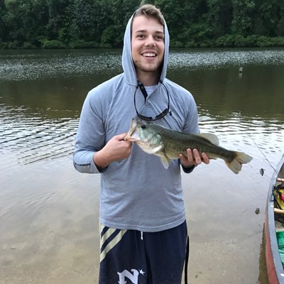 Profile Picture of Andrew Mayo (@Mayomiraclewhip) on Twitter