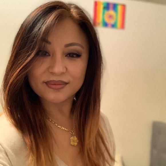 Profile Picture of Wangmo Wangdi (@whamwangdi) on Poshmark