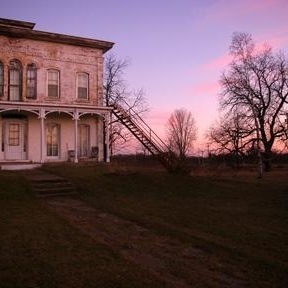 Anna Newell - Myspace Profile Picture of Anna Newell (@exhibitionspeakerseries) on Myspace