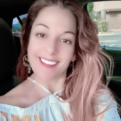 Profile Picture of Jennifer Brown-Crockett (@crockett_brown) on Twitter