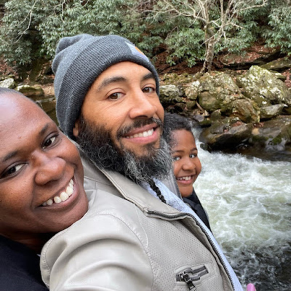 Profile Picture of Steven mikha'el Key (@stevenmkey) on Poshmark