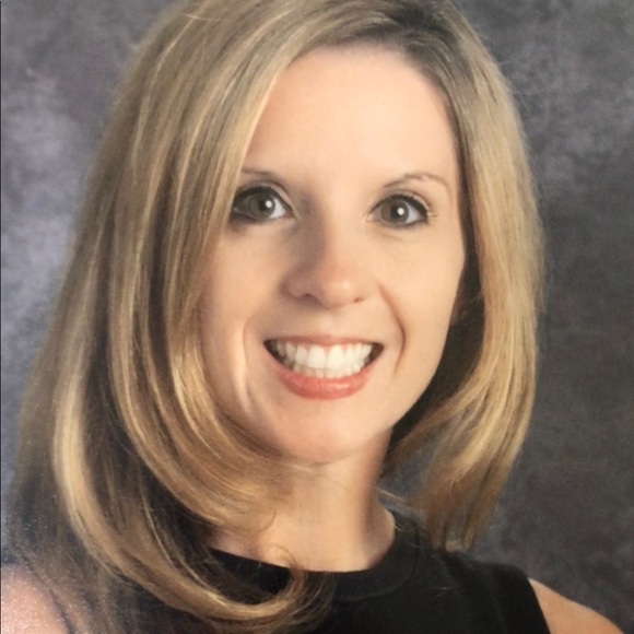 Profile Picture of Catherine Galluccio (@categalluccio) on Poshmark