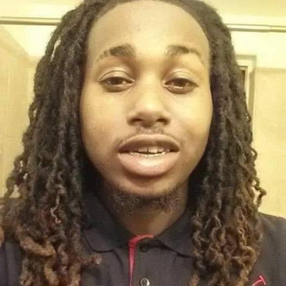 Profile Picture of Demond Richardson (@demondrich) on Poshmark