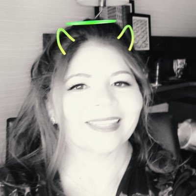 Profile Picture of Yolanda Llamas (@YolandaLlamas15) on Twitter