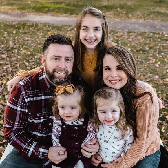 Profile Picture of Dennis Howell (@dennyhow) on Poshmark