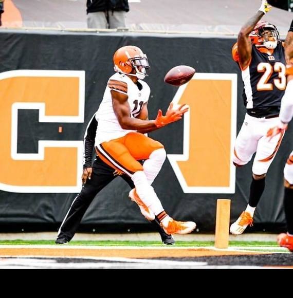 Profile Picture of Kristy Tichinel (@kristytichinel) on Poshmark