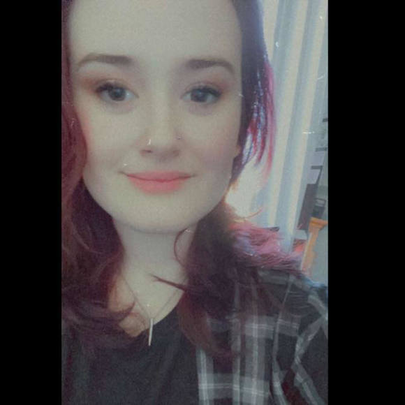 Profile Picture of Rachel Brauer (@fashionspicee12) on Poshmark