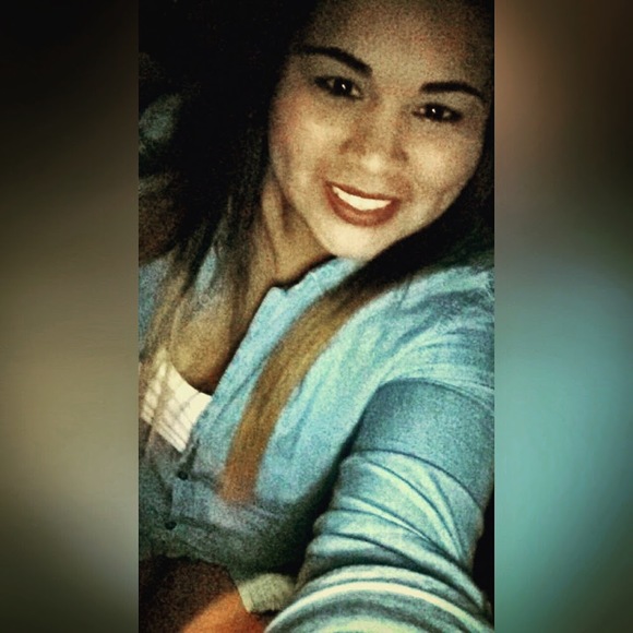 Profile Picture of Ruby Tapia (@sheyrocks92) on Poshmark