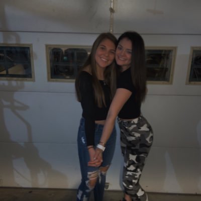 Profile Picture of Katie Poplardo (@kt_poplardo) on Twitter