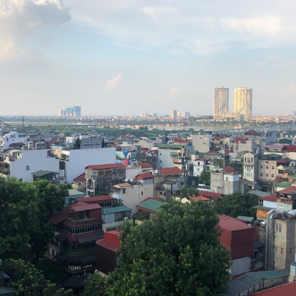 Profile Picture of Kate Lim (@sendme1705) on Poshmark