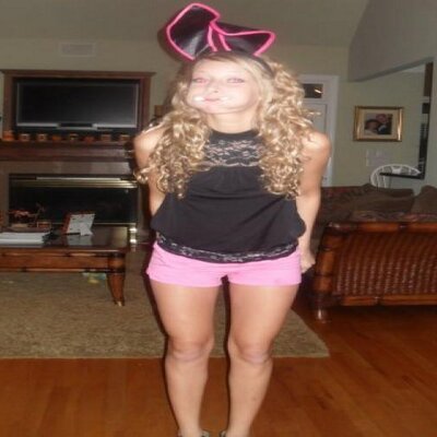 Profile Picture of Alexa Barry (@Shaniahhg) on Twitter