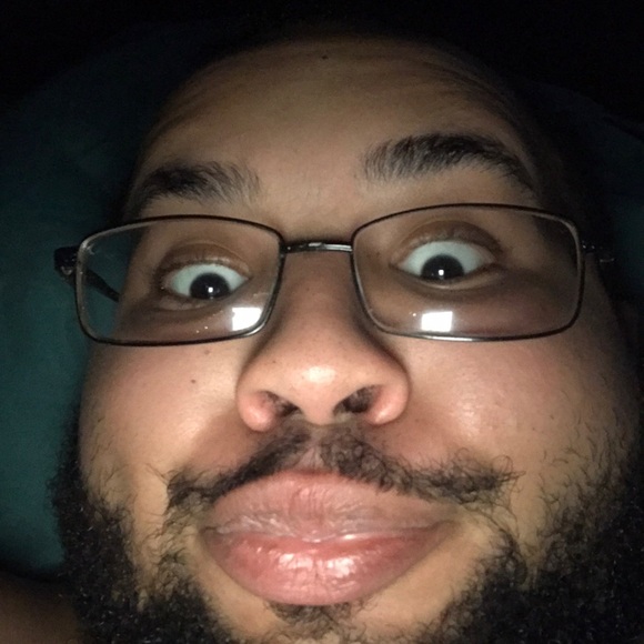 Profile Picture of Kevin Mancebo (@kevman99) on Poshmark