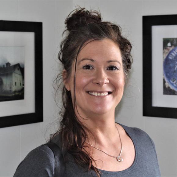 Profile Picture of Cassandra Day (@cassandraday863) on Poshmark