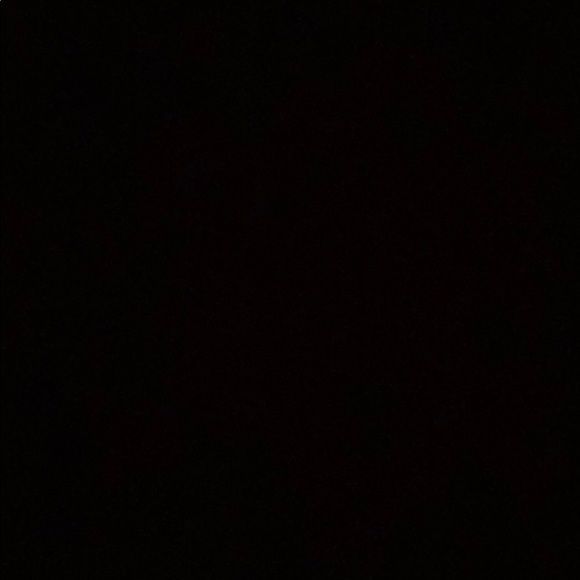 Profile Picture of Eric Perez (@eric689) on Poshmark