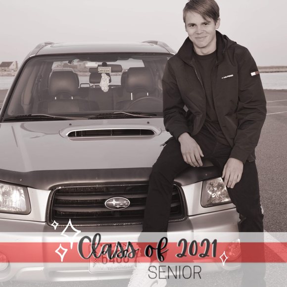 Profile Picture of Michelle Littlefield (@m_littlefield) on Poshmark