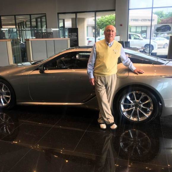 Profile Picture of Larry Howell (@larryhowell) on Poshmark