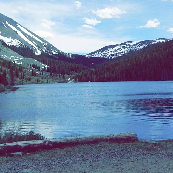 Profile Picture of Taylor Summers (@tdsummers13) on Poshmark