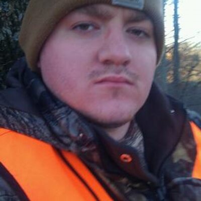 Profile Picture of Blake Cantrell (@BlakeTheSnake89) on Twitter