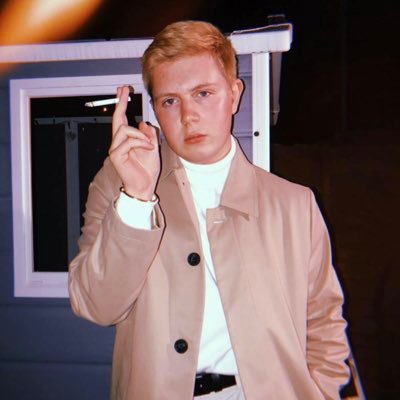 Profile Picture of Andrew Carrington-Moule. (@andrewashley_) on Twitter