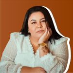 Profile Picture of Fe Moletta | Design & Branding (@femolettadesign) on Instagram