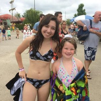 Profile Picture of Amanda Pickrell (@MrsPick247) on Twitter