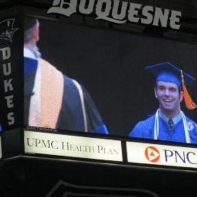 Profile Picture of Dave Sacks (@beardavesocks) on Twitter