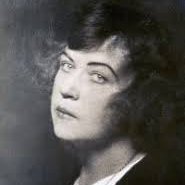 Profile Picture of Alexandra De Alcântara (@AlexandraDeAlc2) on Twitter