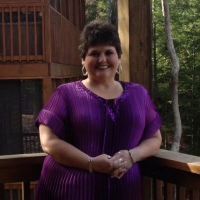 Profile Picture of ANGELA GITCHELL (@ANGELAGITCHELL) on Twitter