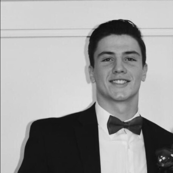 Profile Picture of Thomas Mason (@ritz__) on Poshmark