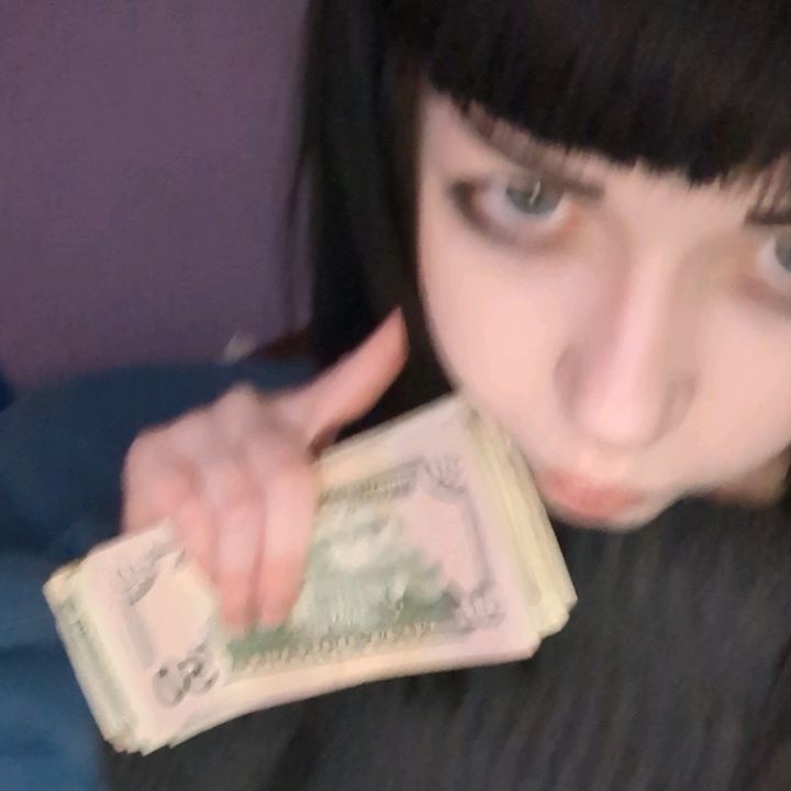 Profile Picture of Heidi (@heidistark.n) on Tiktok