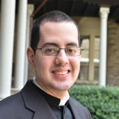 Profile Picture of Father Rosado (@FatherRosadoNY) on Twitter