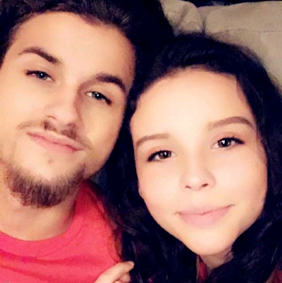 Profile Picture of Bobbie David (@bobbiedavid) on Poshmark